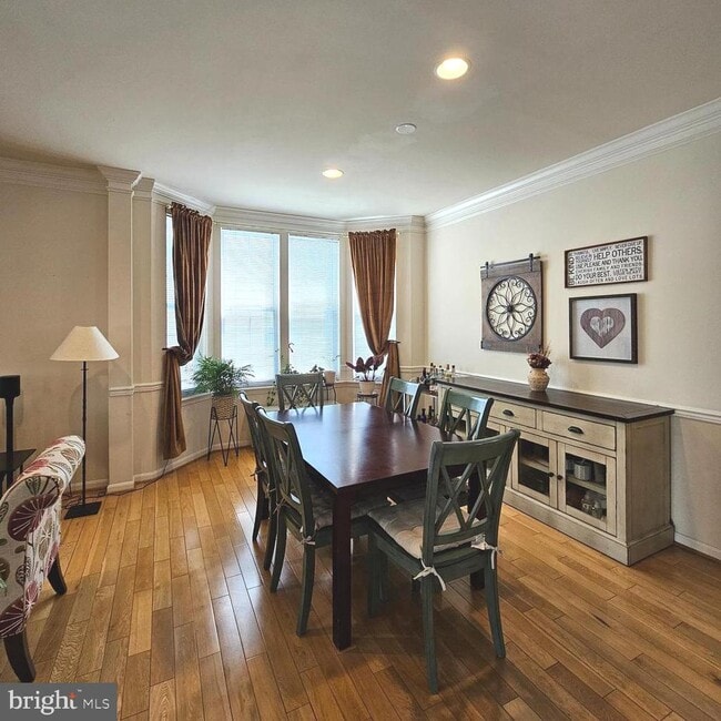 Photo - 42991 Chesterton St