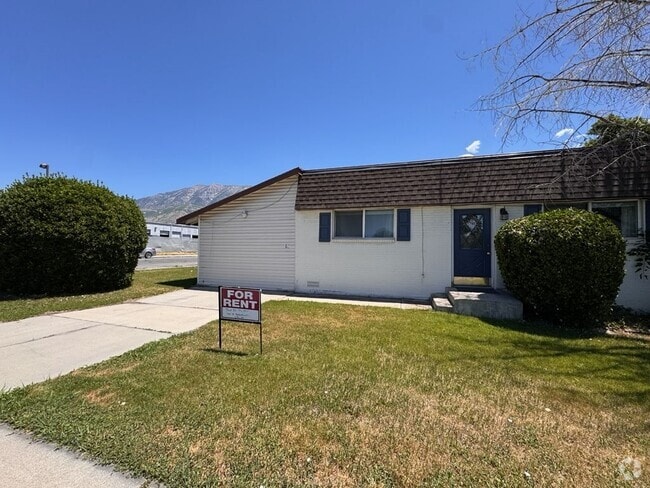 Building Photo - 1790 N 550 W Unit North Rental