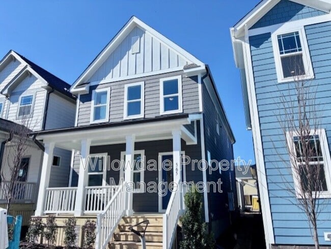 Building Photo - 565 Folk Song Wy