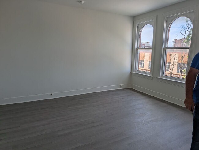 21-23 N Beaver St.