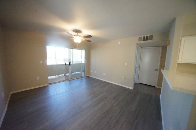 5710 E Tropicana Ave Unit 1060