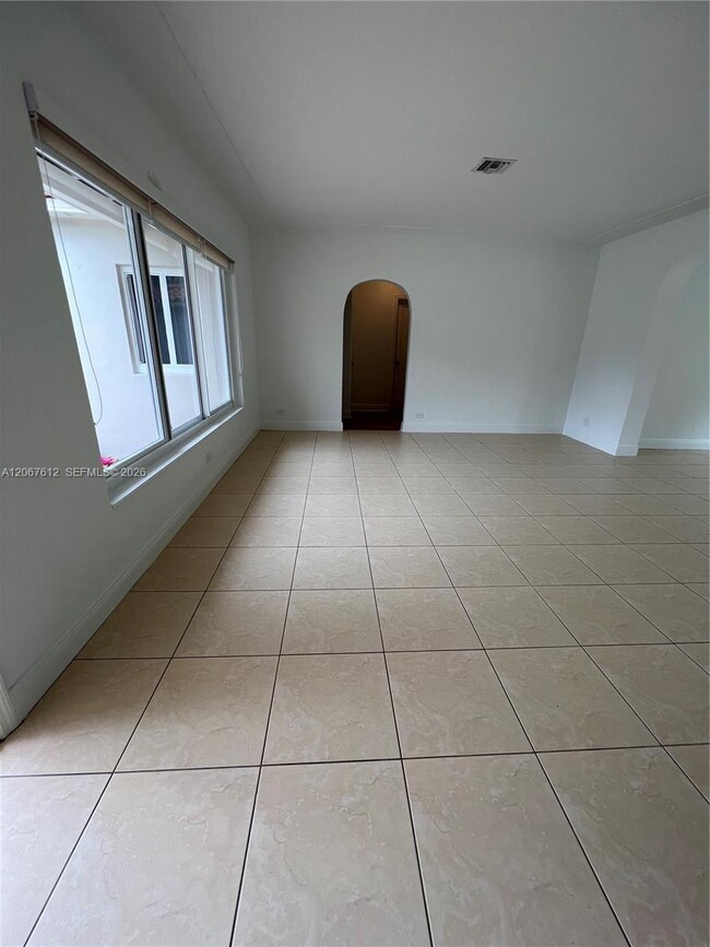 Photo - 110 SW 30th Rd