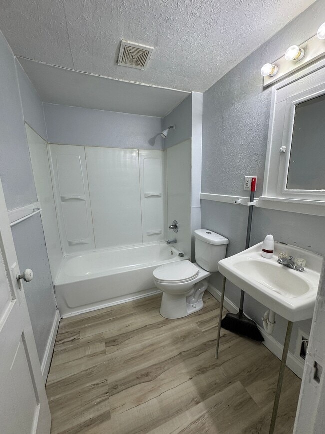 Photo - 1614 Sibley Ave Unit 2