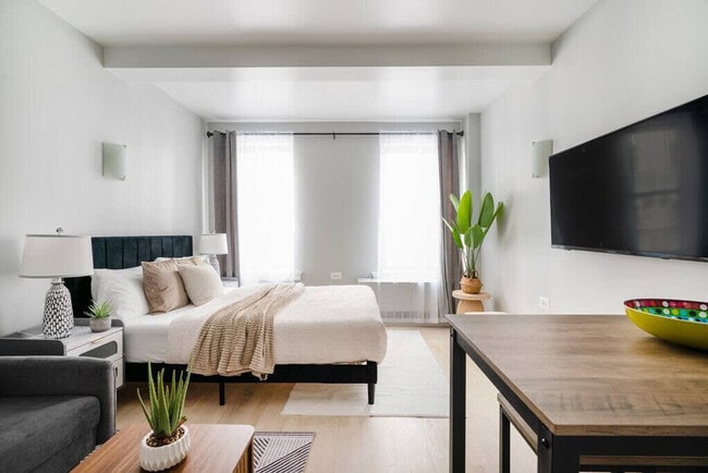 Photo - 240 W 73rd St Unidad FL7-ID1022047P