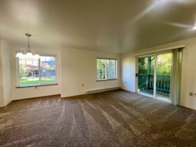 Photo - 1409 Bradley Ln Unit #A