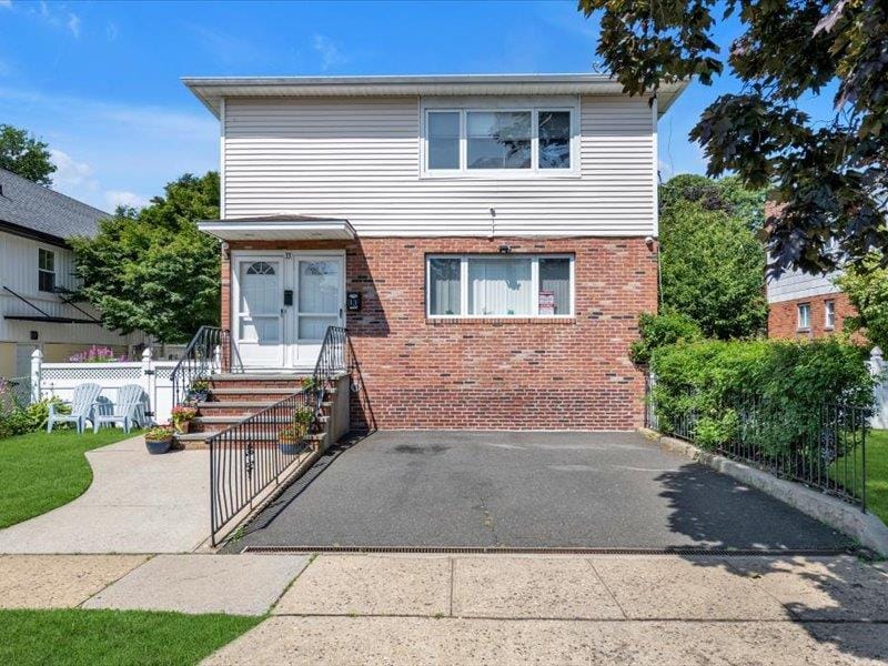 Photo - 33 Graywood Rd Townhome