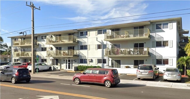 Photo - 13280 NE 6th Ave Unit 208