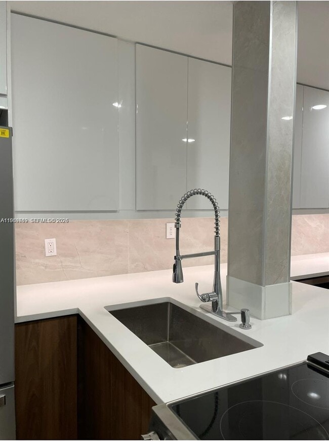 Photo - 1731 SE 15th St Unit 514