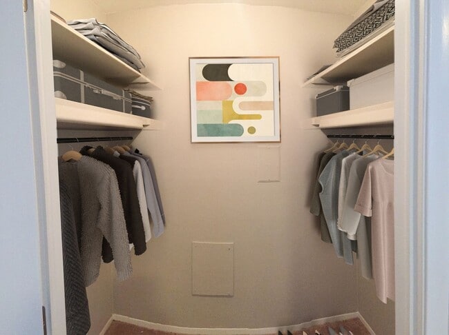 Photo - Prime Madison Heights Luxury Townhomes and large 1 Bed Apartments