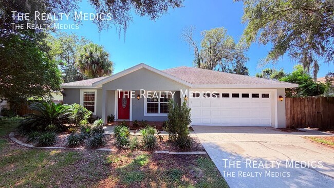 Photo - 1106 Helen Dr