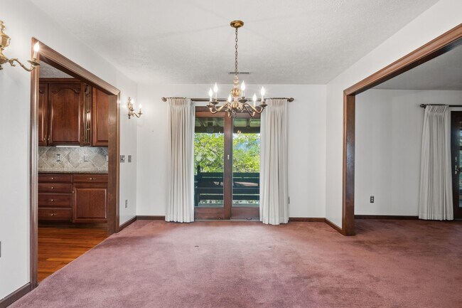 Photo - 1721 Plank Dr