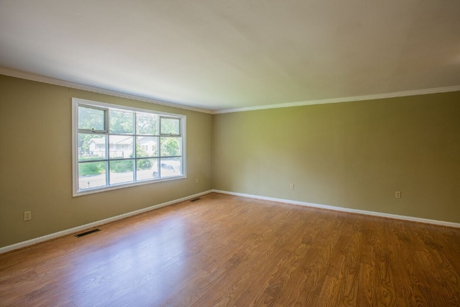 Photo - 5518 Old Crain Hwy