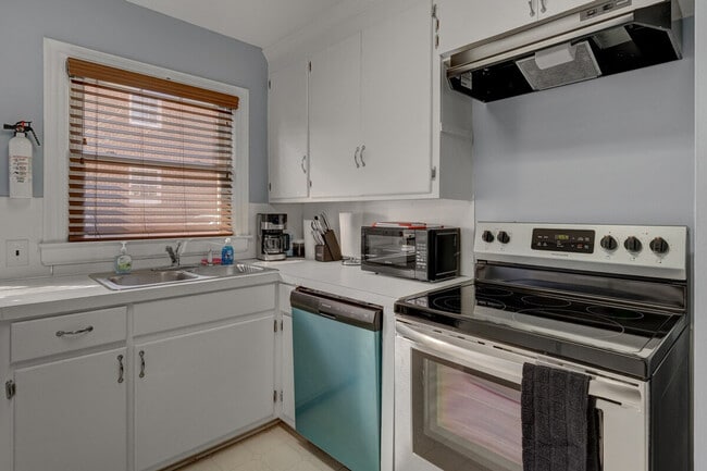 Photo - 814 N Buchanan Blvd Unidad SI ID1388446P