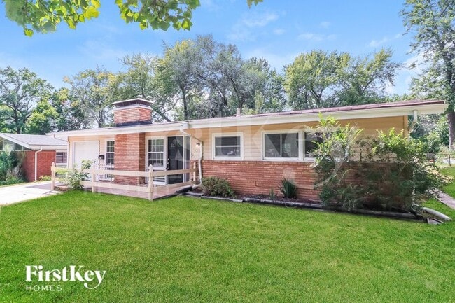Photo - 445 Ridge Dr