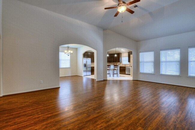 974 Gowan Dr