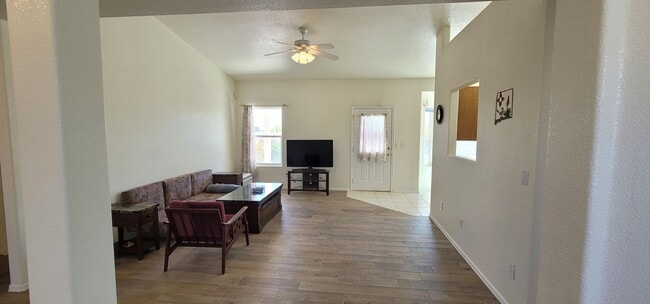 Photo - Beautiful 3 bed 2.5 bath home located in the Las Colinas Area!