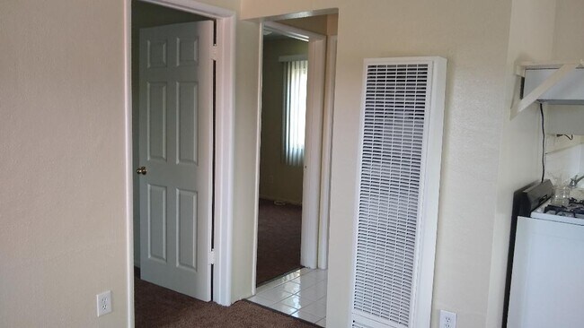 Photo - Santa Fe Apartments LB (West Long Beach)