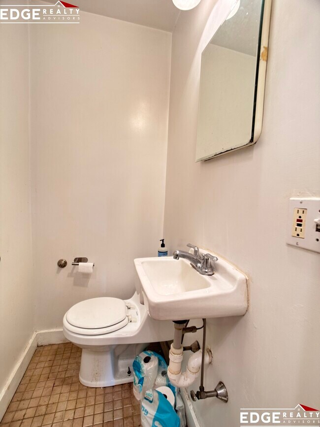 Photo - 62 Egmont St Unidad 1