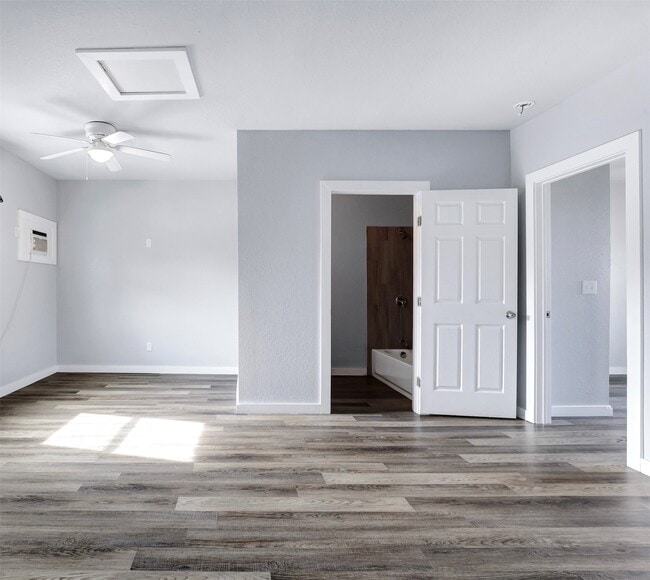 Photo - 438 S San Joaquin Ave Unit 1