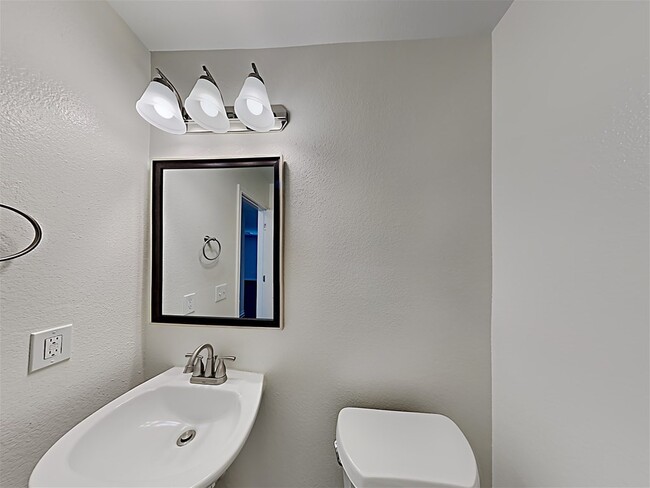 Photo - 18011 Shallow Leaf Ln