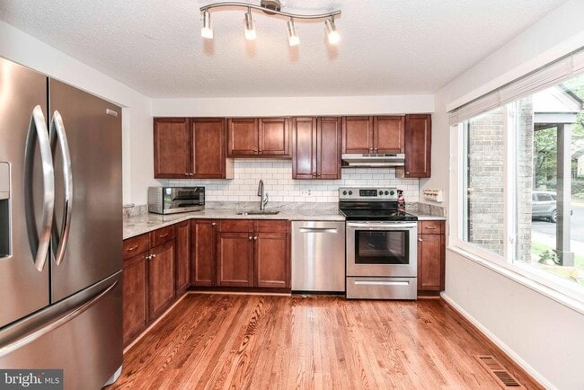 Building Photo - 5836 Jackson Oak Ct Rental