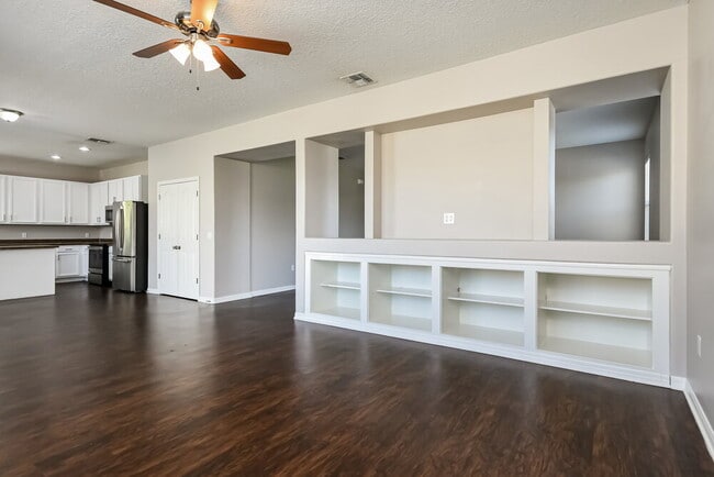 Photo - 2701 Amanda Kay Way