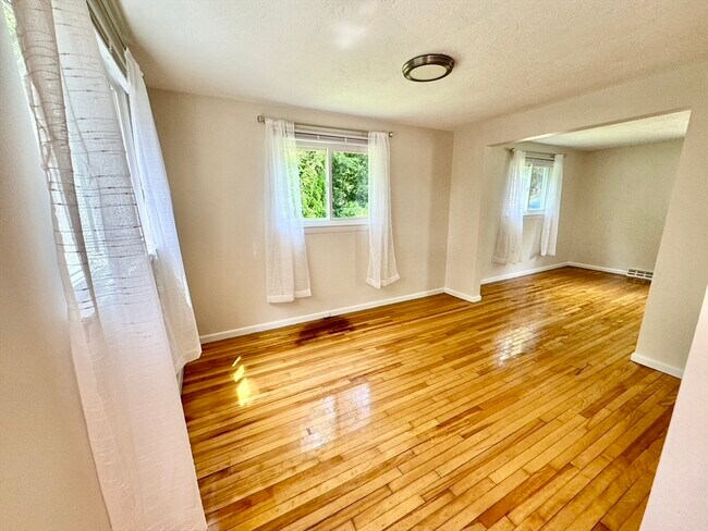 Photo - 116 Central St