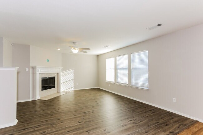 Photo - 7956 Meadow Spring Ln