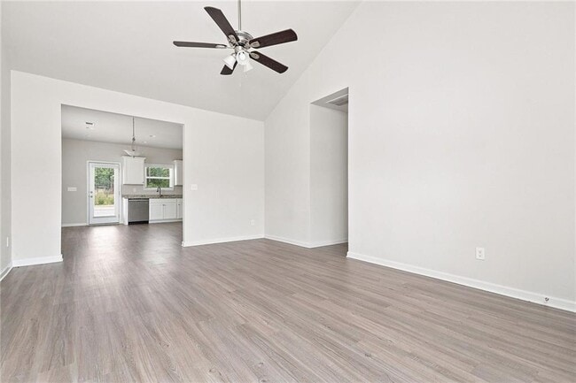 Photo - 212 Venture Dr