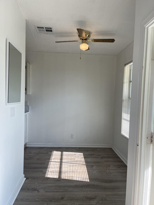 Photo - 1141 Calamondin Terrace Unidad 203