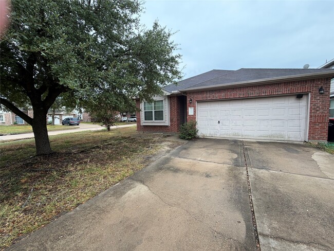 Photo - 20103 Goldlake Dr