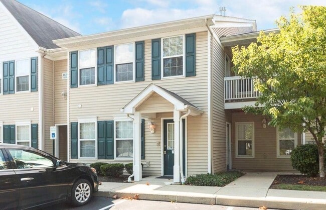 Photo - 28340 Center Ridge Rd Unidad 125 Rental