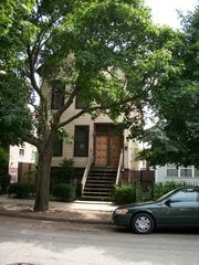 Building Photo - 1337 W Wolfram St Unit 2R