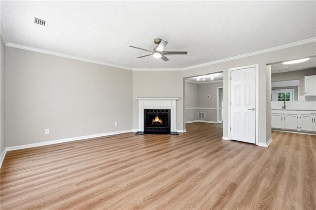 Photo - 5651 Wells Cir