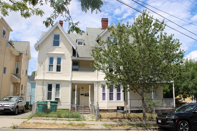 Photo - 48 Hamilton Ave Apartments Unit 3