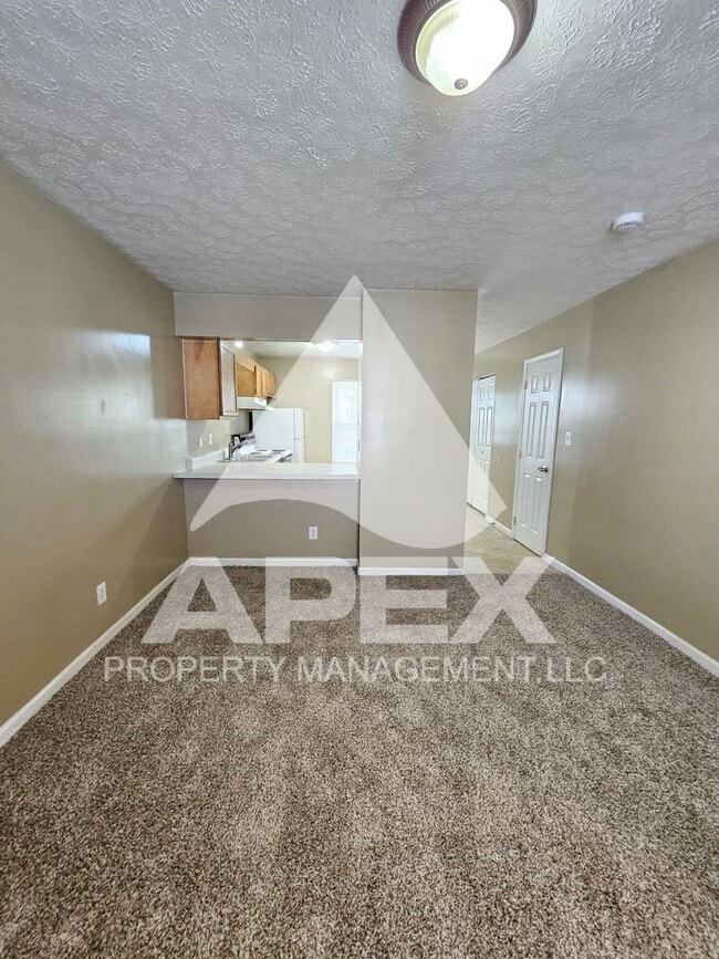 Photo - MOVE-IN SPECIAL,NO RENT TIL MAY 1ST! - Nice 2 Bd | 1.5 Ba Townhouse in West Knox Condo Community! Unit 1801