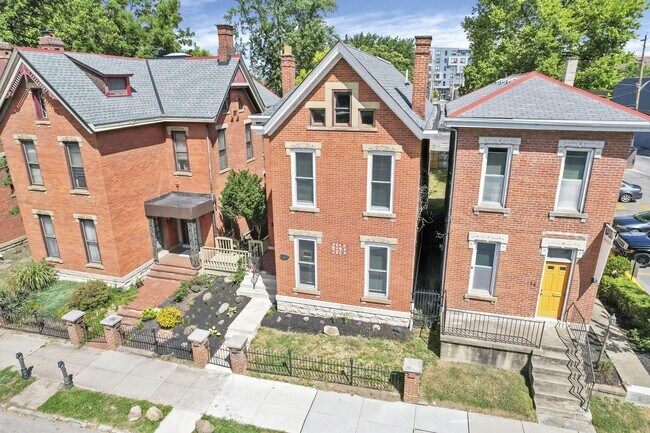 42 King Ave