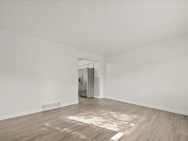 Photo - Section 8 APPROVED 3-bedroom