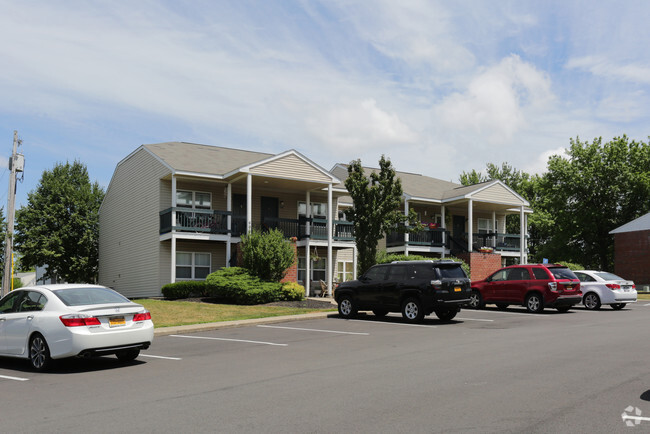 Building Photo - Hudson Pointe Rental