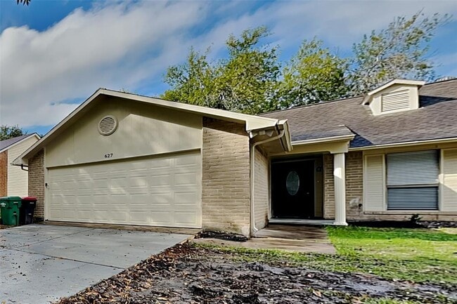 Photo - 627 Jeff Davis Dr Casa