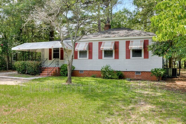 Photo - 2717 Richmond Hill Rd