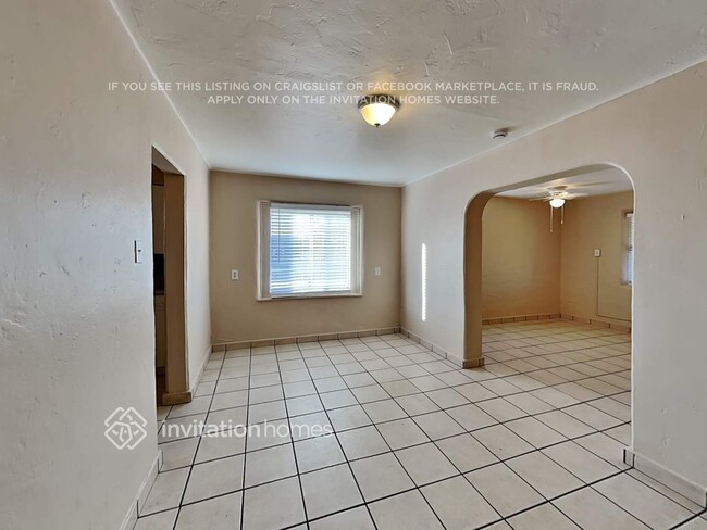 Photo - 555 S Wilbur