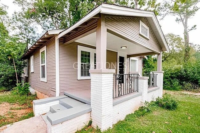 Photo - 608 77th Way S