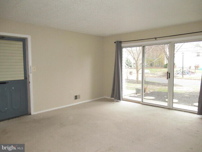 Photo - 4 Mulberry Ct