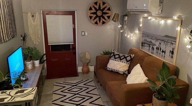 Photo - 2214 N 28th Ave Unit Small Apartment for rent