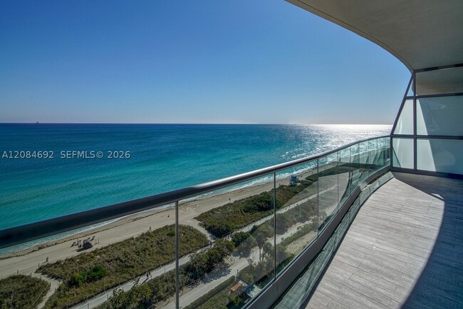 9349 Collins Ave Unit 1004