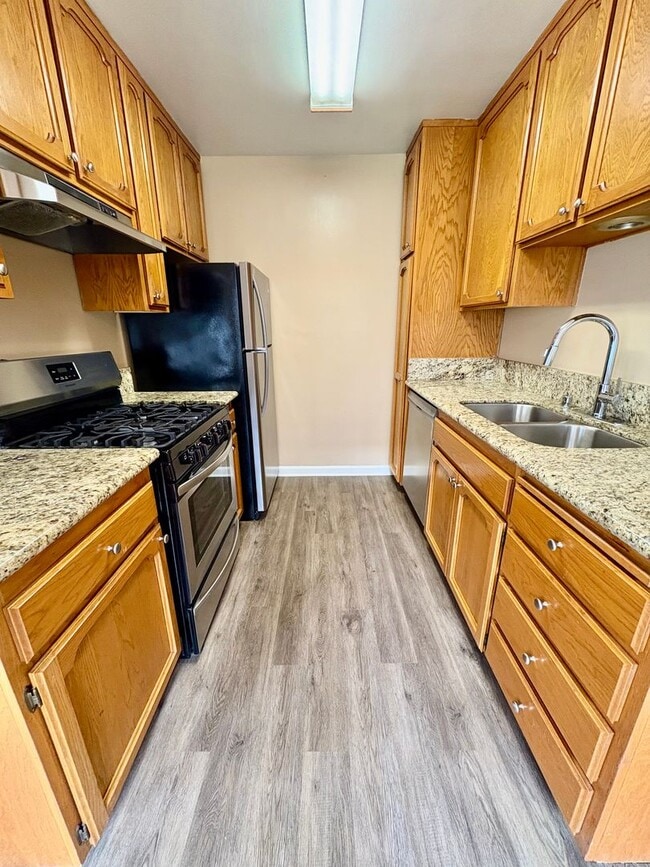 4379 Hamilton St Unit B03