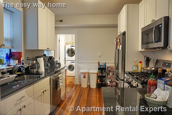 Photo - 17 Ashland St Unidad #3