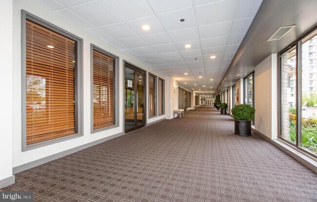 Photo - 20930 Valley Forge Cir Unit 930