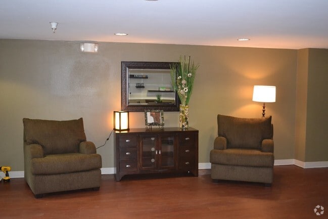 Building Photo - Stuart Place Rental